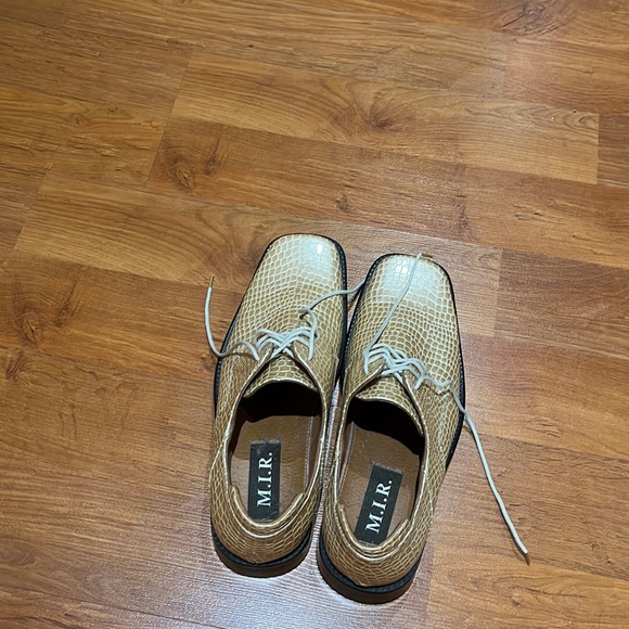 Men shoes - Picture 2 of 8